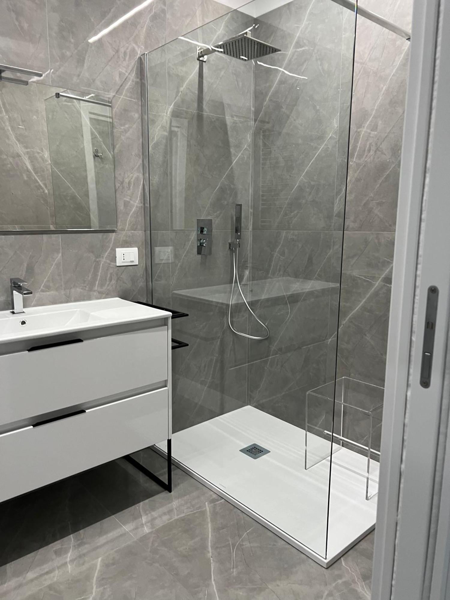Camera Matrimoniale con Bagno Privato